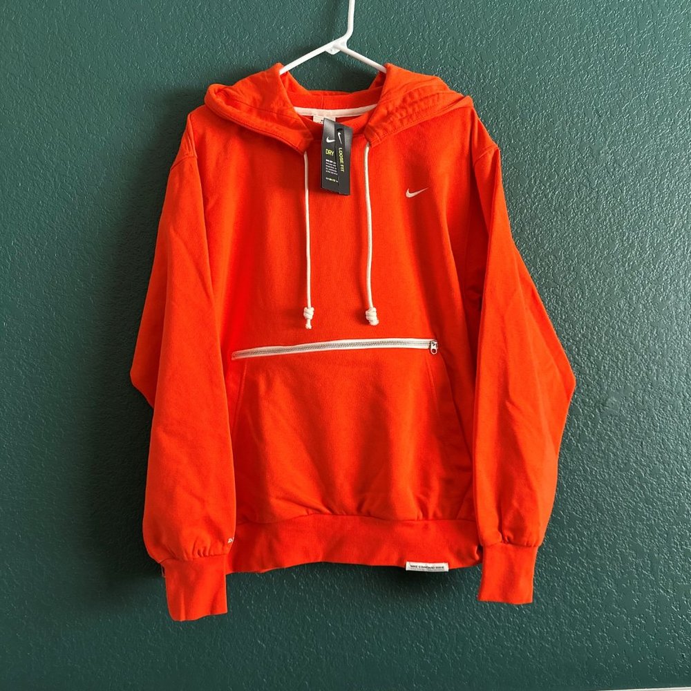 Nike Men's Standard Issue Basketball Hoodie, Orange and White, Large, NWT
